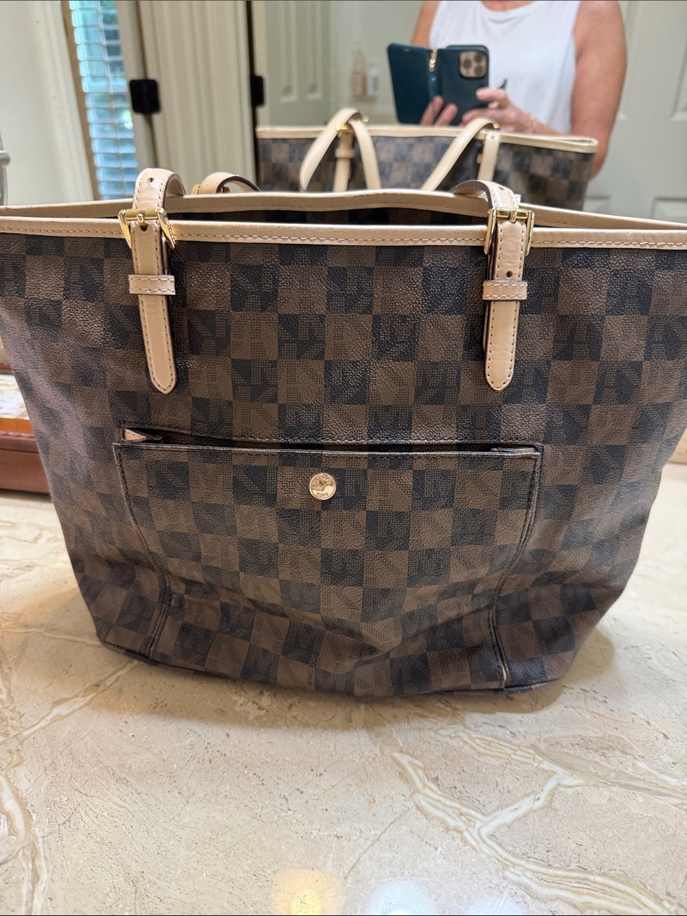 Brown Checkered Tote with Beige Trim - Classic Everyday Carry